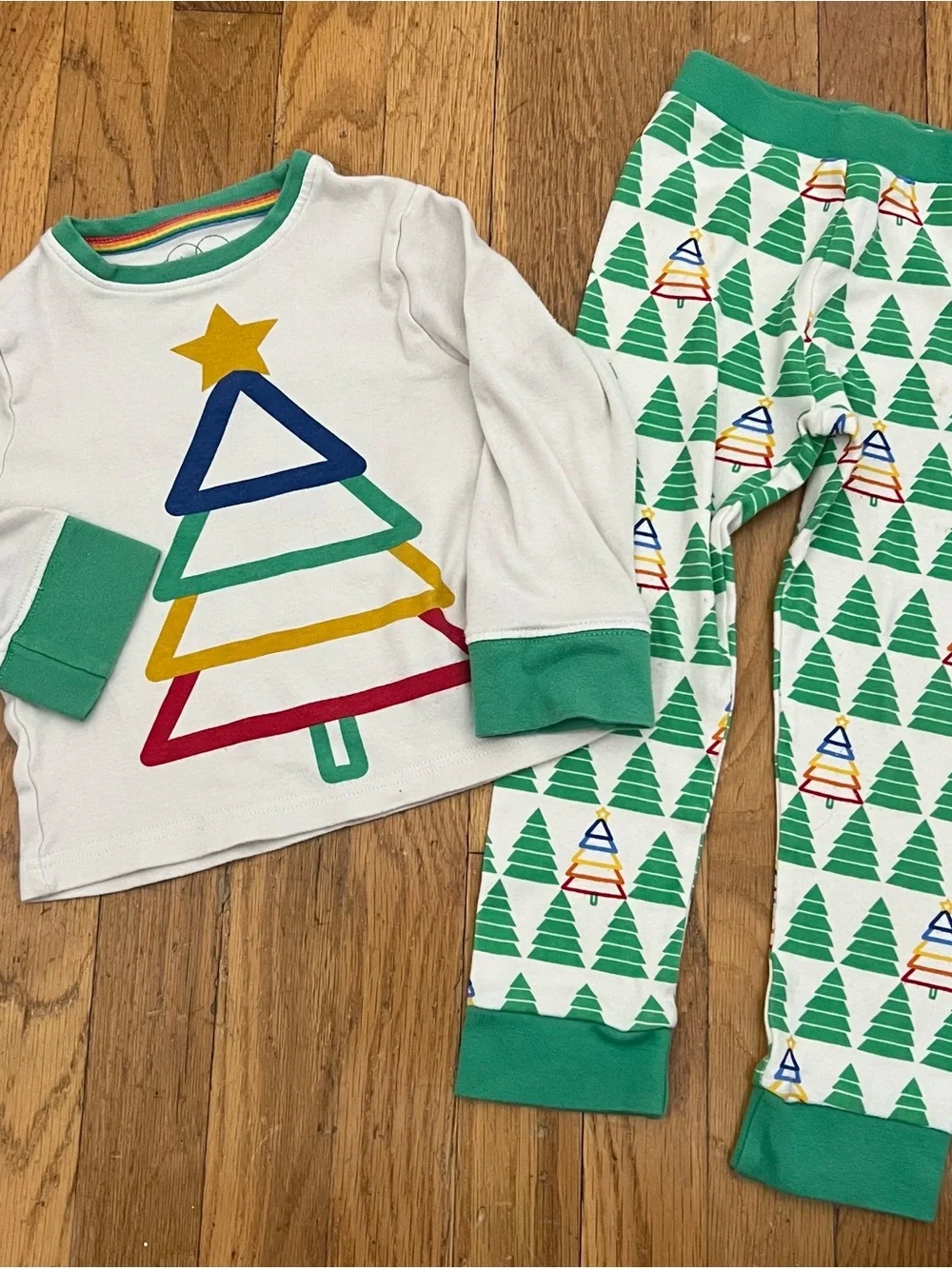 Little Bird Kids Holiday Tree Pajama Set - Green & Multicolor